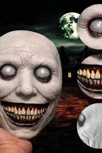 Dehşet Gülüşlü Donuk Göz Efektli Korku Maskesi 22x18 cm