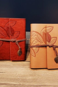 Deri Yaprak Desenli Defter Küçük Boy