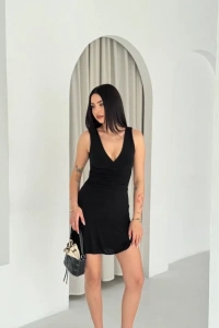 Derin V Yaka Sırt Dekolteli Mini Elbise Drapeli Şık Kolsuz - Siyah