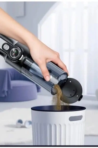 Dijital Göstergeli Şarjlı Araç Süpürgesi