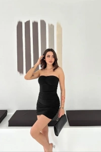 Drapeli Straplez Mini Elbise Esnek Kumaş Vücuda Oturan Gece Elbisesi - Siyah