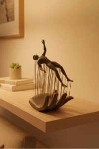 EL İNSAN FİGÜRÜ GRİ