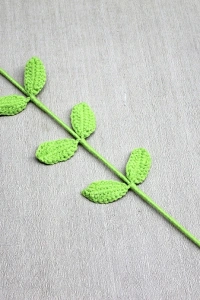 El Örgüsü Çiçek Dalı