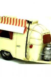 El Yapımı Çekme Karavan Maketi