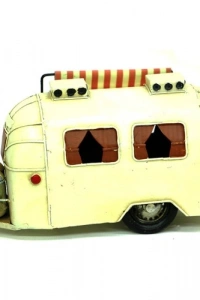 El Yapımı Çekme Karavan Maketi