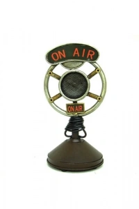 El Yapımı Dekoratif Vintage Mikrofon