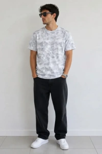 Erkek Batik Desenli Tişört Bisiklet Yaka Kısa Kol Regular Fit T-shirt - Gri