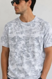 Erkek Batik Desenli Tişört Bisiklet Yaka Kısa Kol Regular Fit T-shirt - Gri