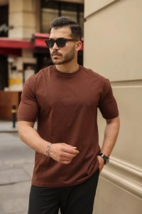 Erkek Kolları Dar Kesim Rahat Kalıp Basic Tişört