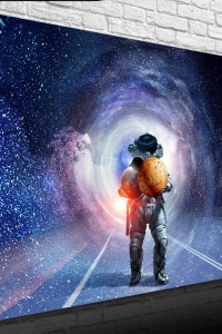 Gezegen Taşıyan Astronot Kanvas Tablo 50 x 70