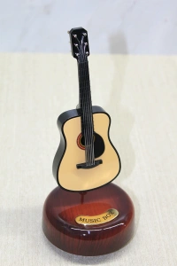 Gitar Müzik Kutusu Model 1