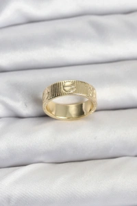 Gold Renk Model Kadın Yüzük