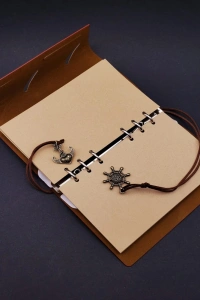 Gri Defter Ve Beyaz Kalem Kutulu Set