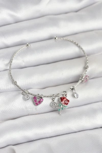 Gül Charmlı Gümüş Renk Pirinç Kadın Bileklik