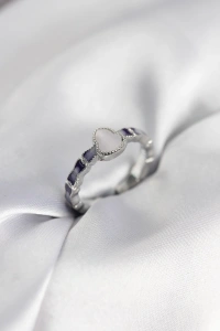 Gümüş Renk Mineli Su Kabağı Model Kadın Yüzük