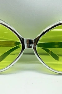 Gümüş Renk Yeşilçam Nostalji 80li Yıllar 90lı Yıllar Parti Gözlüğü  7x16 cm