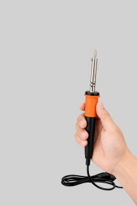 Güvenli Kullanım Sağlayan Isı Yalıtımlı Lehimleme Kalemi