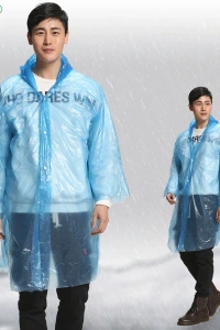 İnce Şeffaf Yağmurluk