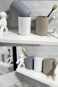 İnsan Figürlü Yapışkanlı Çok Amaçlı Duvar Rafı