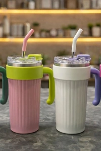Isı Muhafazalı Kulplu Ve Pipetli Çelik Termos Kupa Bardak
