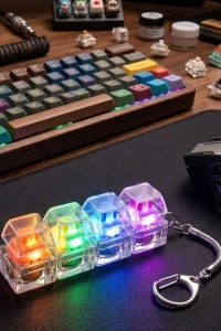 Işıklı Mekanik Tuş Anahtarlık Klik Sesli Stres Oyuncağı Fidget