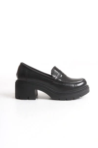 K-706 Siyah Kırışık Rugan Yüksek Tabanlı Loafer Ayakkabı
