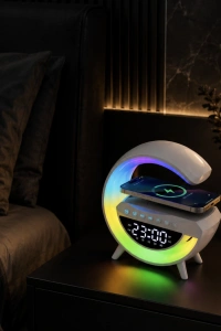 Kablosuz RGB Bluetooth Hoparlör USB FM ve AUX Destekli Taşınabilir Ses Sistemi