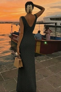 Kadın Askılı V Yakalı Uzun Triko Elbise