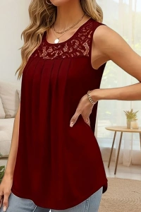 Kadın Askılı Yuvarlak Yaka Dantel Detaylı Viskon Bluz