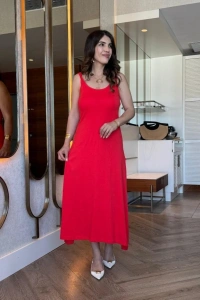 Kadın Askılı Yuvarlak Yakalı Viskon Elbise