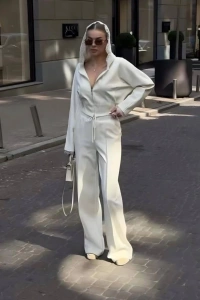 Kadın Dantel Işlemeli Kapüşon Detay Hırka Ve Ispanyol Paça Pantolon Ikili Takım