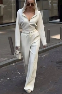 Kadın Dantel Işlemeli Kapüşon Detay Hırka Ve Ispanyol Paça Pantolon Ikili Takım