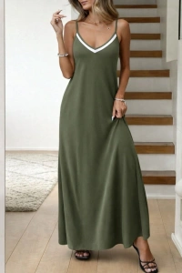 Kadın Ip Askılı V şerit Yakalı Uzun Viskon Elbise