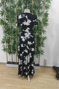 Kadın Kısa Kollu Bisiklet Yaka Puantiyeli Maksi örme Krep Elbise