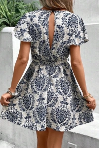 Kadın Kısa Kollu V Yakalı Beli Kuşaklı Desenli Sofya Elbise
