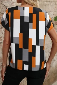 Kadın Kısa Kollu V Yakalı Yarasa Kollu Atlas Bluz