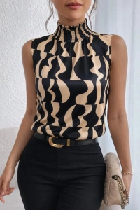 Kadın Kolsuz Balıkçı Yaka Desenli Süprem Bluz