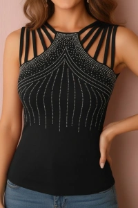 Kadın Omuzlardan Askı şerit Detaylı Taşlı Viskon Bluz