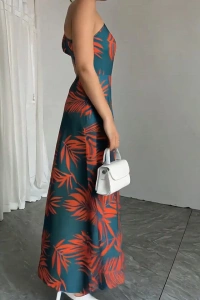 Kadın Tek Omuzlardan Açık Yırtmaçlı Uzun Desenli Elbise