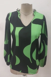 Kadın Uzun Kollu V Yakalı Desenli Modal Bluz