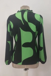 Kadın Uzun Kollu V Yakalı Desenli Modal Bluz