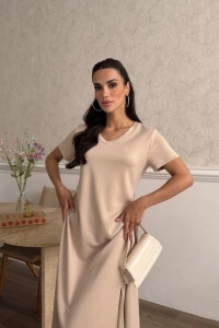Kadın V Yaka Yırtmaç Detaylı Midi Boy Elbise