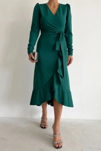 Kadın Yeşil Krep Kumaş Midi Boy Kuşaklı Uzunkol Elbise