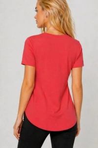 Kadın Yırtmaç Detaylı Viskon Kumaş Bluz