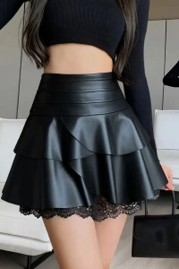 Kadın Yüksek Bel Fırfırlı Dantelli Kısa Deri Etek