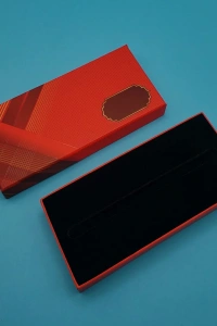 Kalem Kutusu Kırmızı Tasarımlı