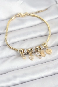 Kelebek Charmlı Gold Renk Kadın Bileklik