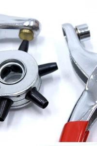 Kemer Delme Perçin Atma Pensesi