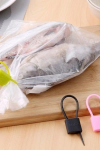 Kilit Şeklinde Silikon Kablo ve Poşet Bağlama Aparatı (3lü Set)