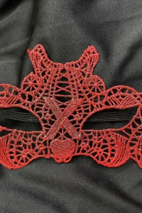 Kırmızı Dantel Masquerade Maskesi Çift Taraflı 10 No